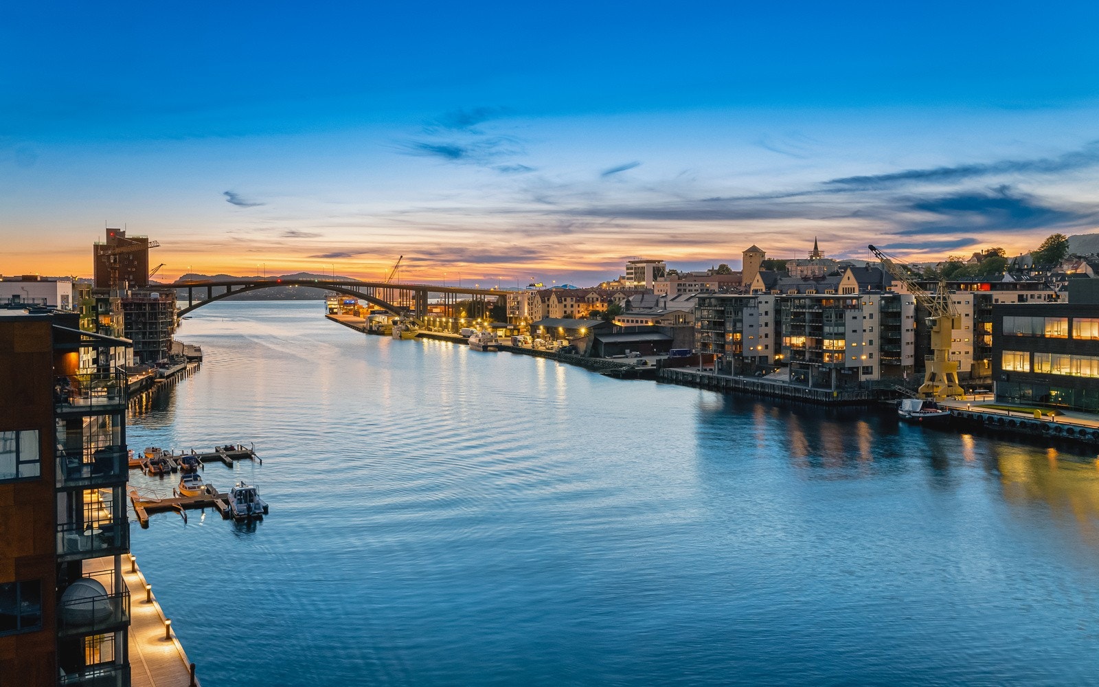 Husk å laste ned salgsoppgaven, slik at du stiller best mulig forberedt til visning! Galleribilde