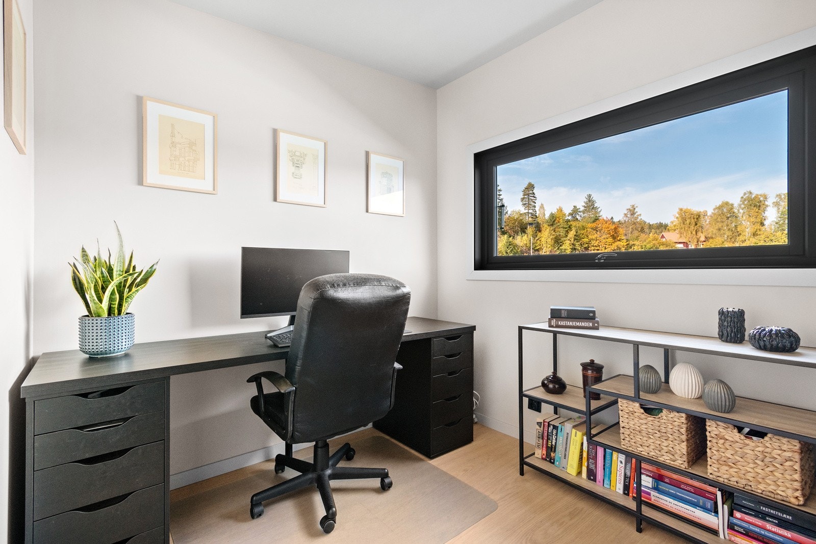 Det siste soverommet er idag brukt som kontor Galleribilde