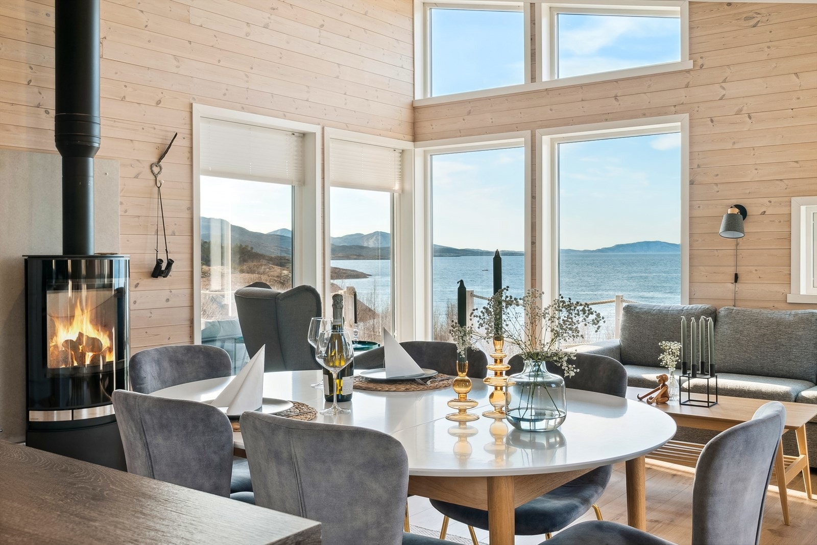 Detalj og stue. Galleribilde