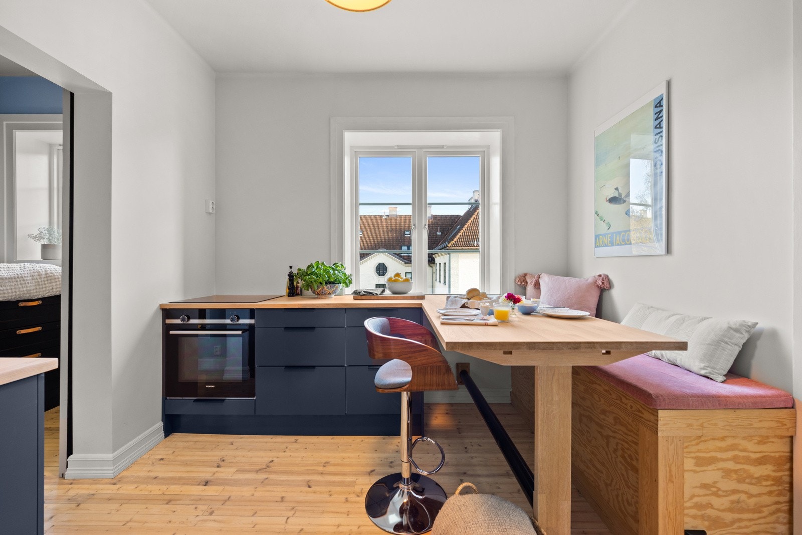 Hyggelig spiseplass på kjøkkenet Galleribilde