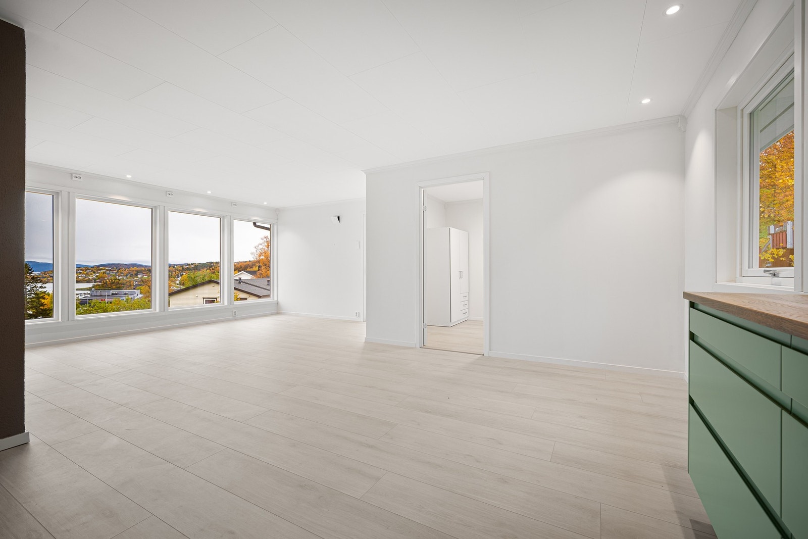 Gjennomførte fine overflater gir et innbydende uttrykk Galleribilde