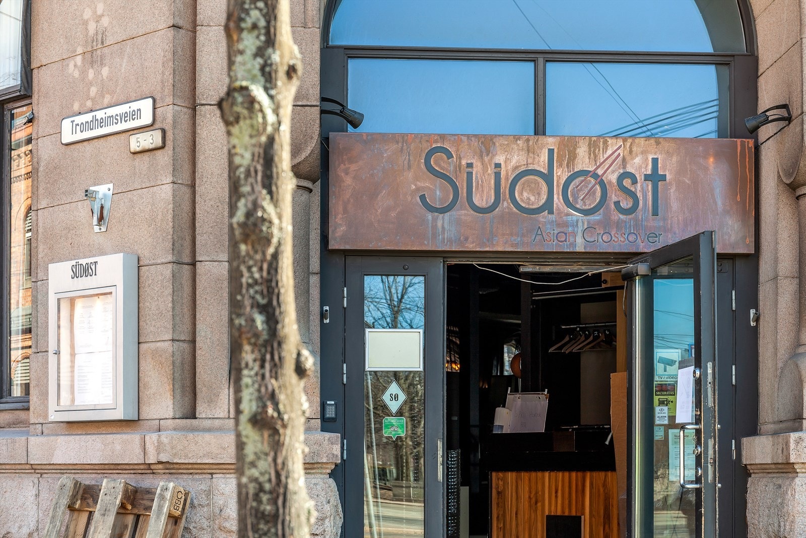 Du finner en rekke restauranter i umiddelbar nærhet. Galleribilde