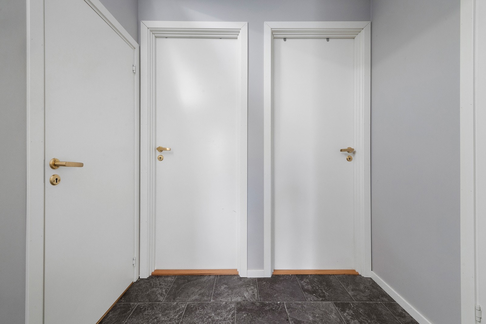 2 soverom og bad på rekke og rad. Galleribilde