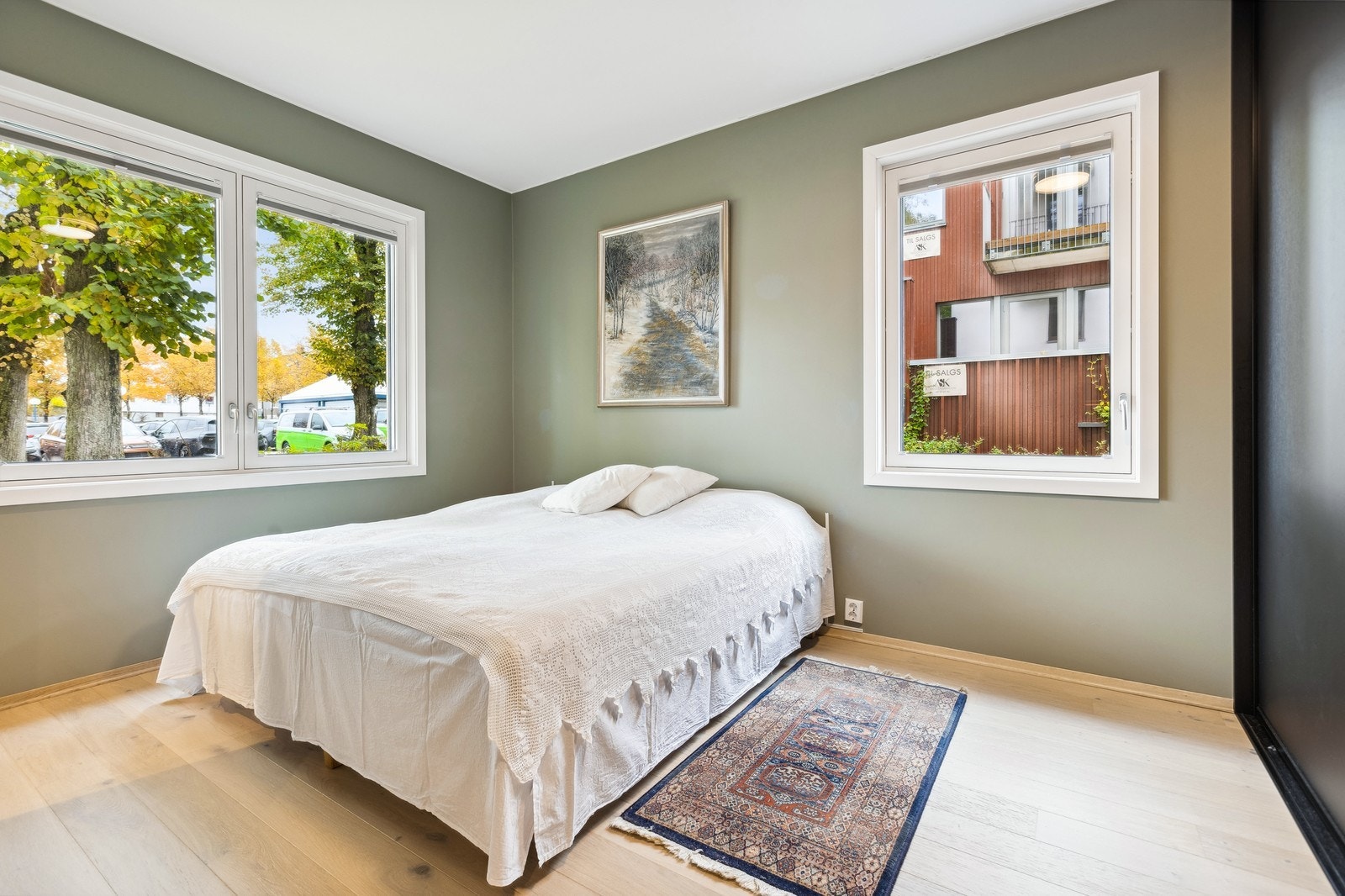 Soverom nr 1 med garderobe Galleribilde