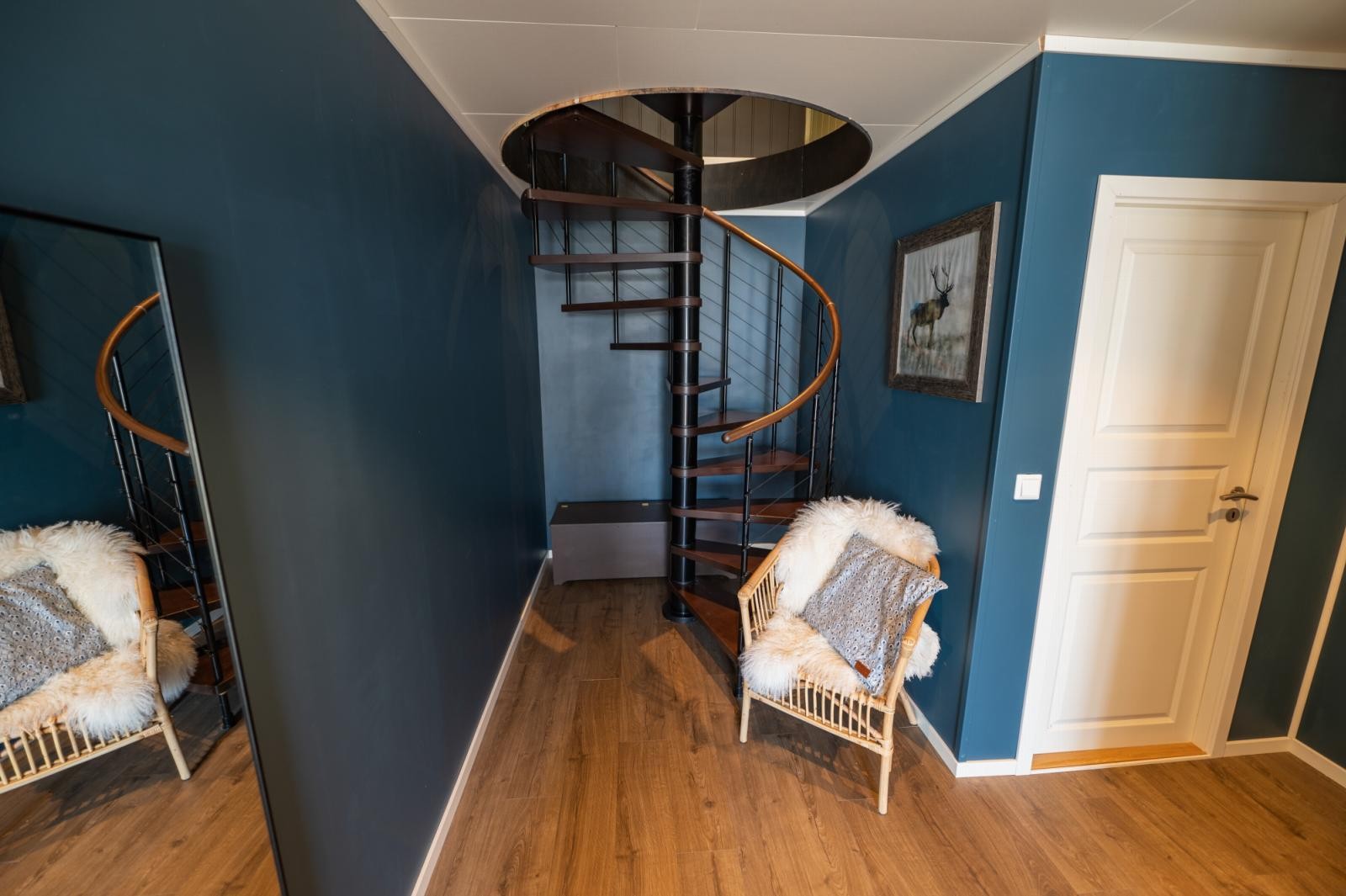 Inngangsparti. Galleribilde