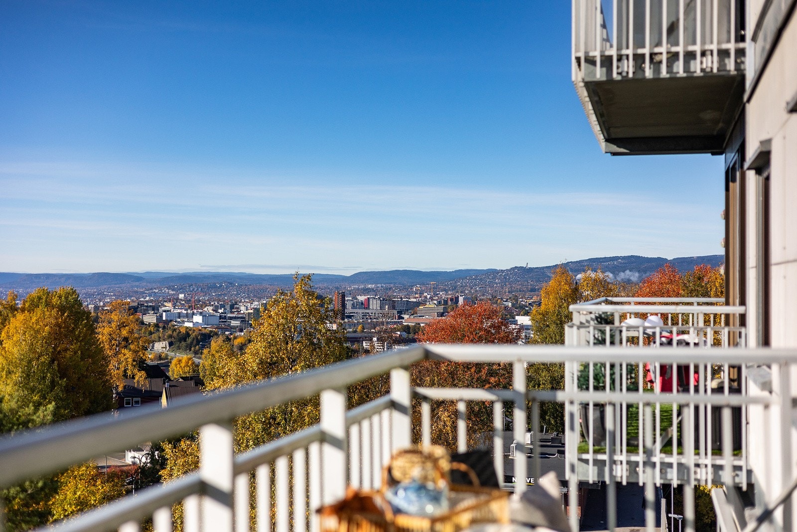 Her kan du nyte flott utsikt mens du nyter morgenkaffen. Galleribilde