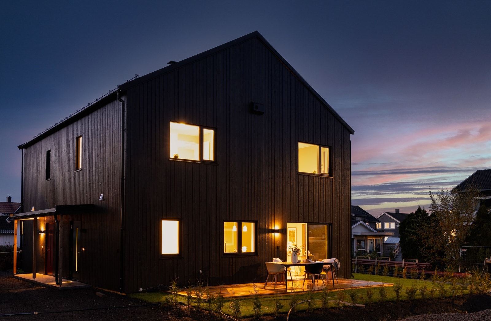 Sletteveien 16A presenteres av Amir Pedersen-Paydar i Krogsveen. Galleribilde