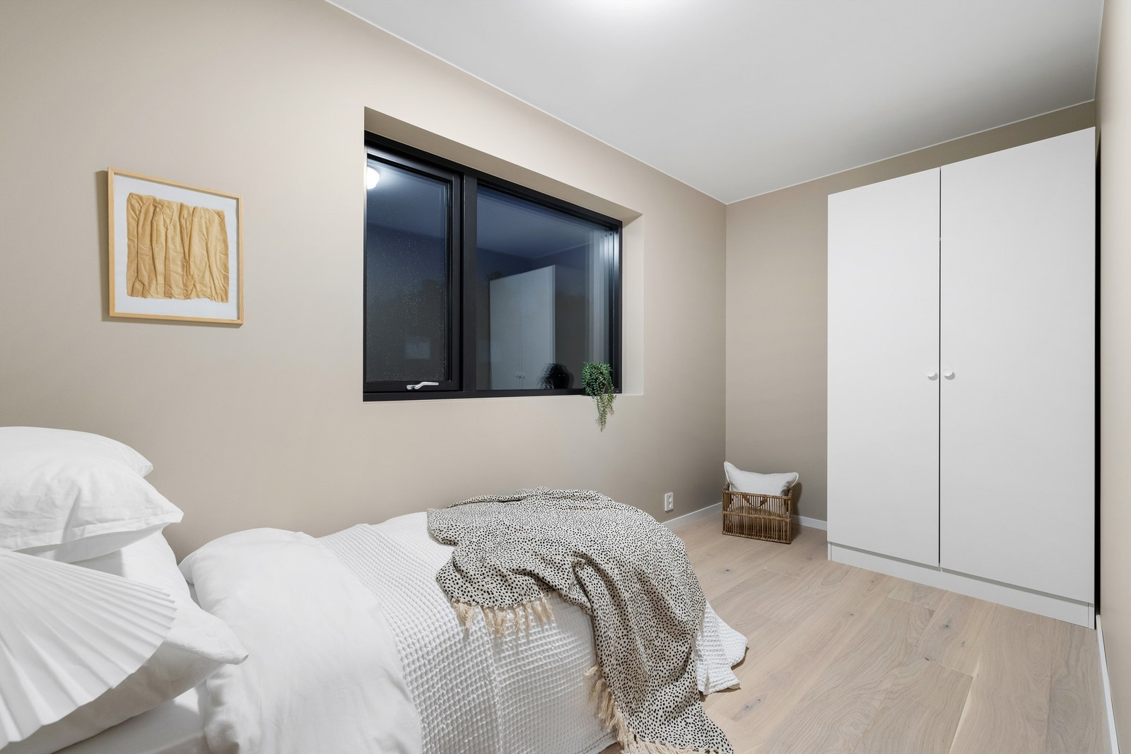 To soverom er utmerkede barnerom - begge på rundt 8 kvm. Galleribilde