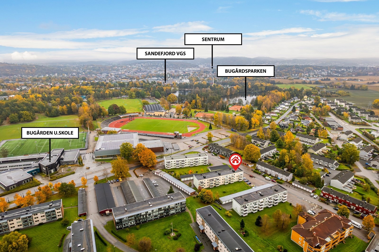 Leiligheten ligger fint til i et sentralt område med gangavstand til det du måtte trenge i hverdagen. Galleribilde