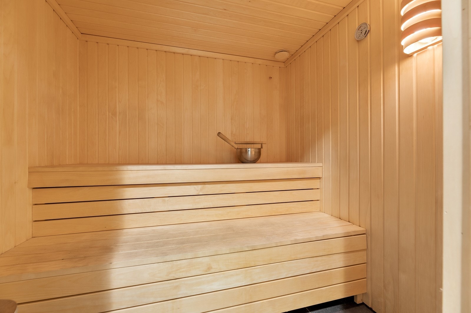 Fellesfasilitetene inkluderer to saunaer, som må bookes på forhånd. Galleribilde