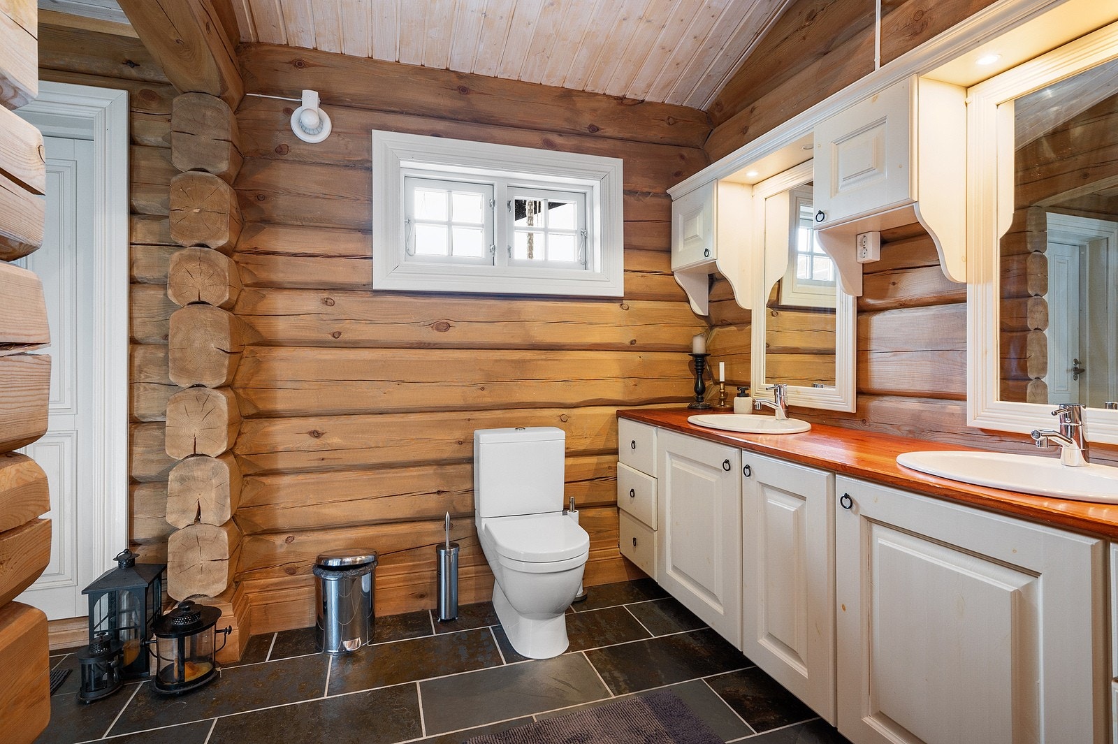 Bad m/badstue hovedetasje Galleribilde