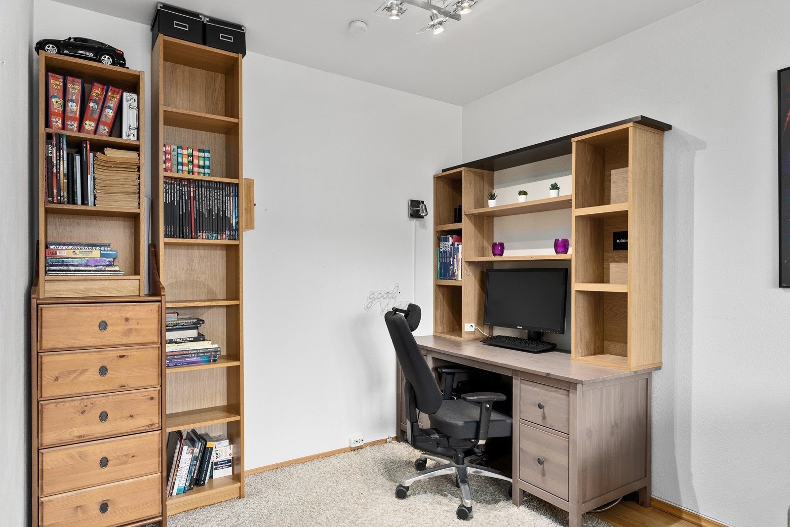 Kontorhjørnet i stuen Galleribilde