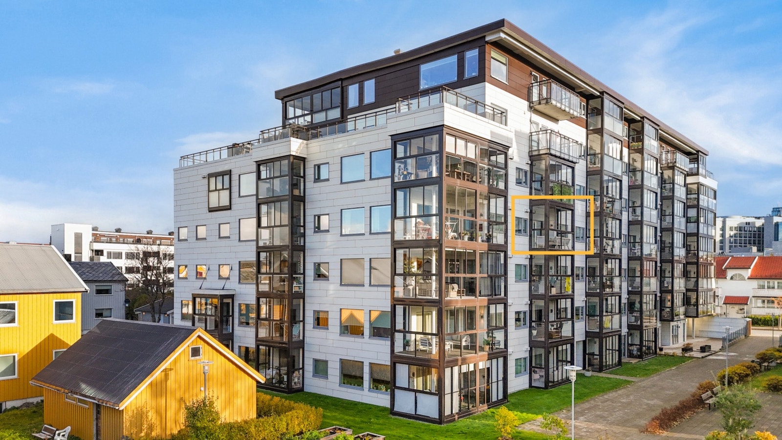 Velkommen til Fredensborgveien 124 A. Leiligheten ligger i 4. etasje - heis i bygget. Galleribilde