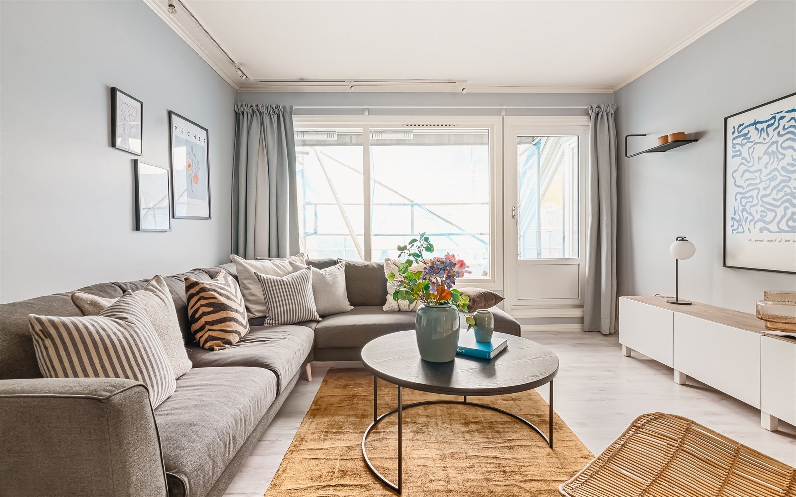 - Slette overflater og flott gulv! - Galleribilde