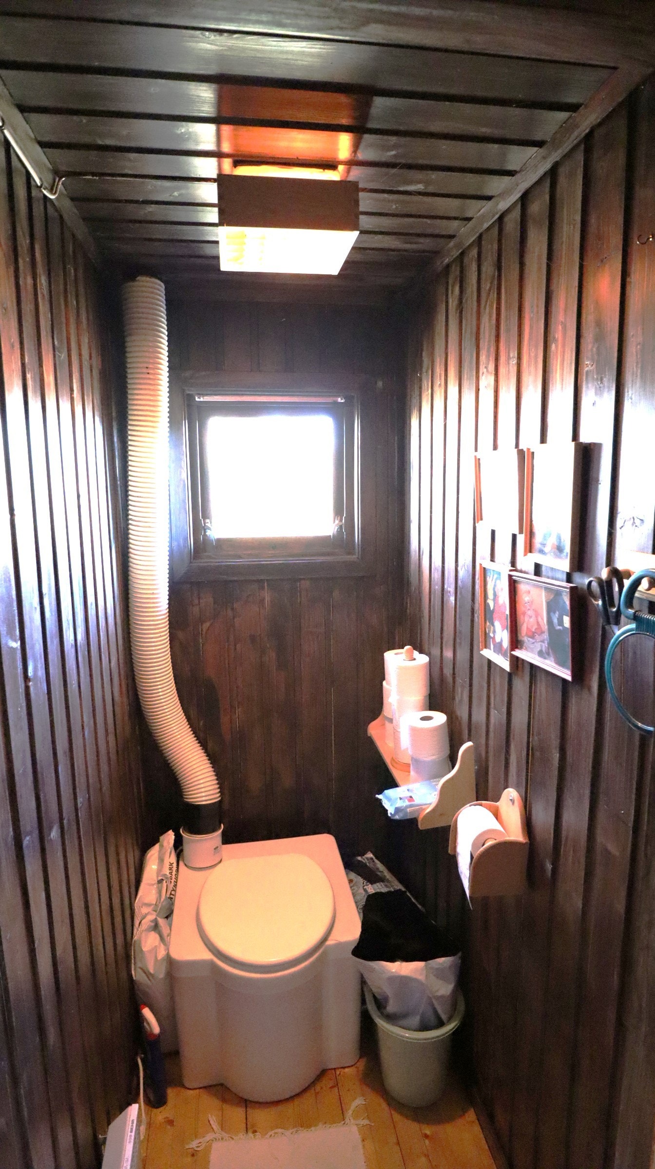 Tørrtoalett Galleribilde