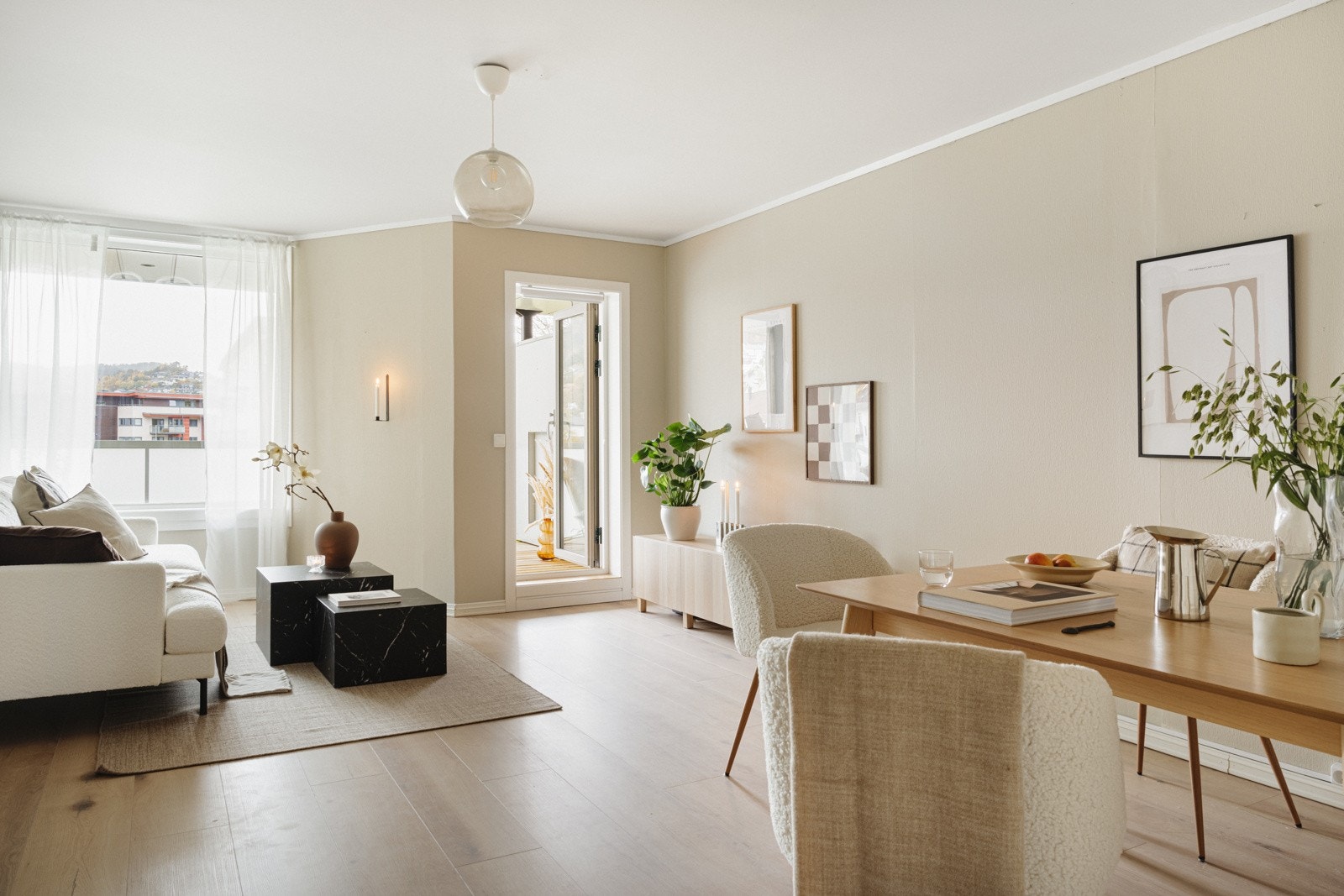 Eiendomsmegler 1 ved Charlotte Andersen har gleden av å presentere Eliasmarken 20! Galleribilde