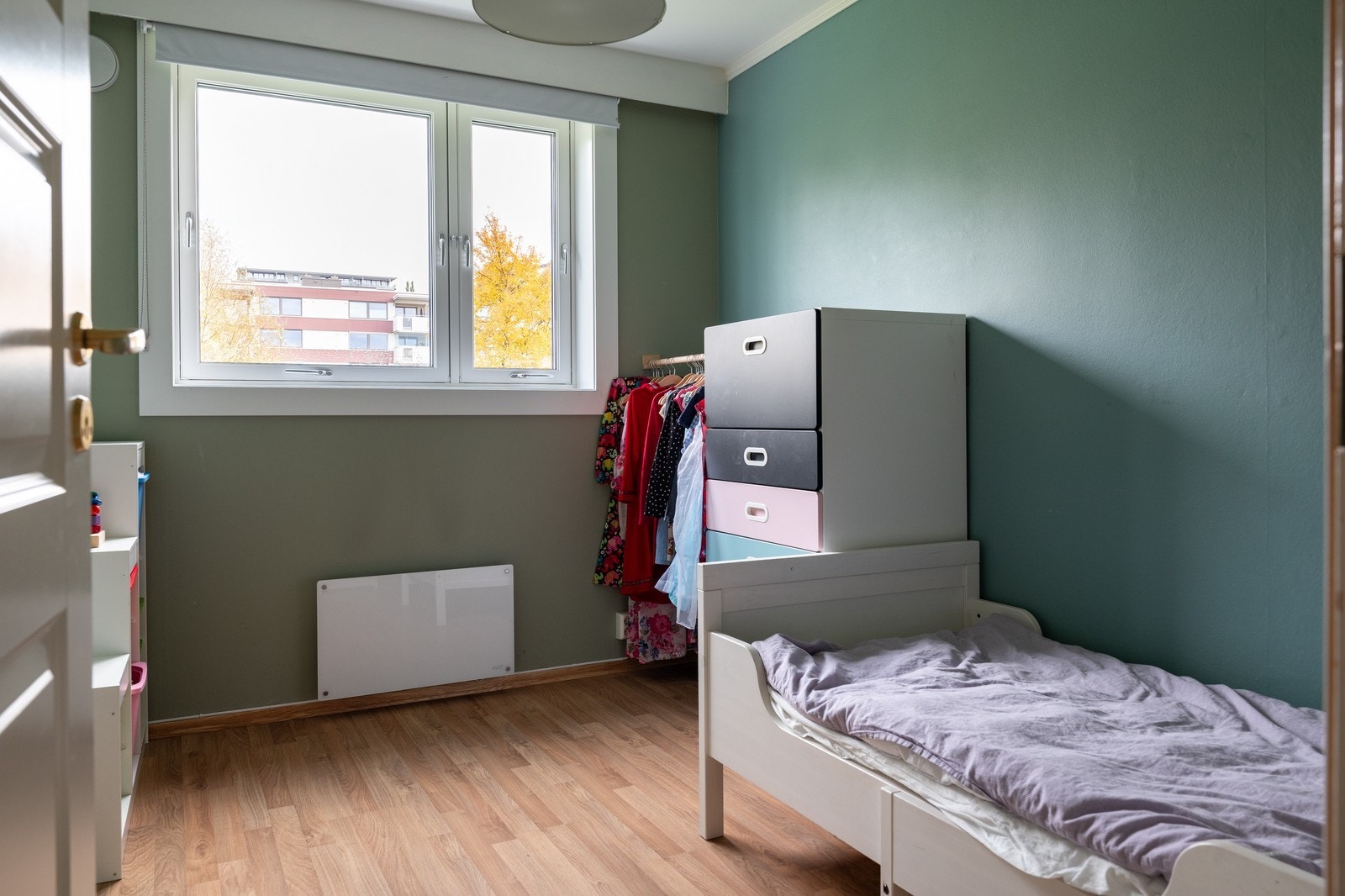 Soverom 2 kan brukes som barnerom eller kontor Galleribilde