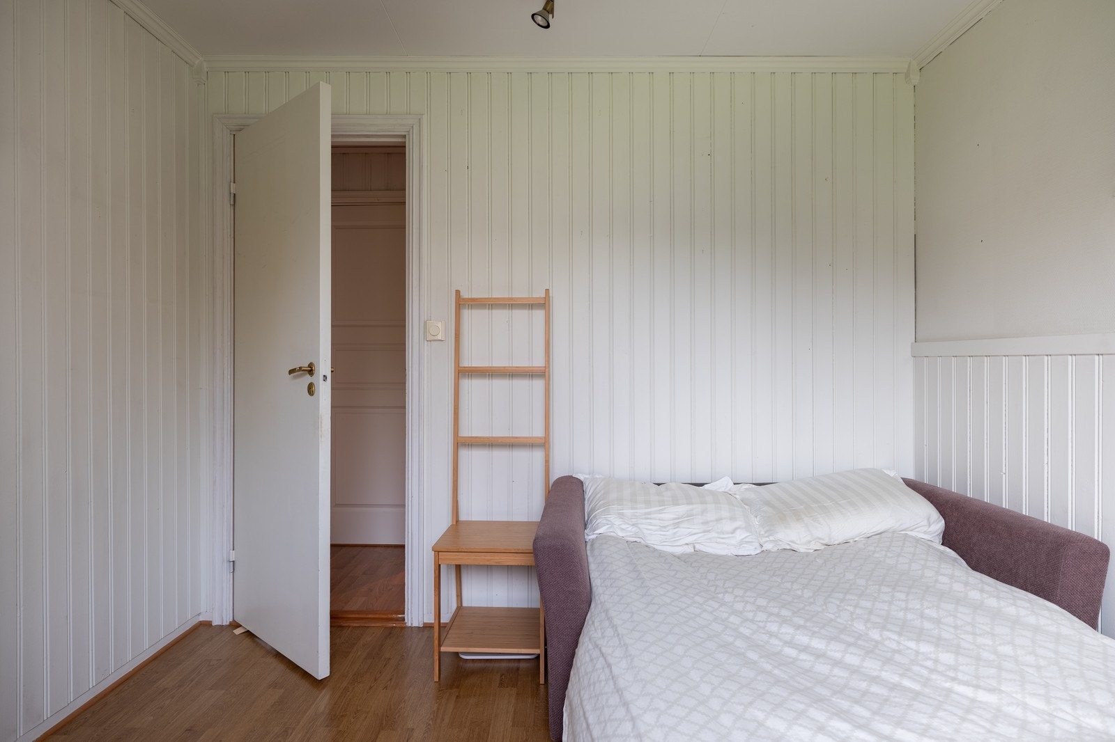 Doble vinduer gir godt med lysinnslipp Galleribilde