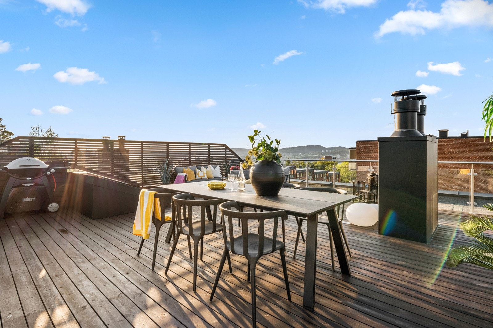 En unik mulighet for deg som ønsker det lille ekstra i hverdagen og en premium leilighet. Galleribilde