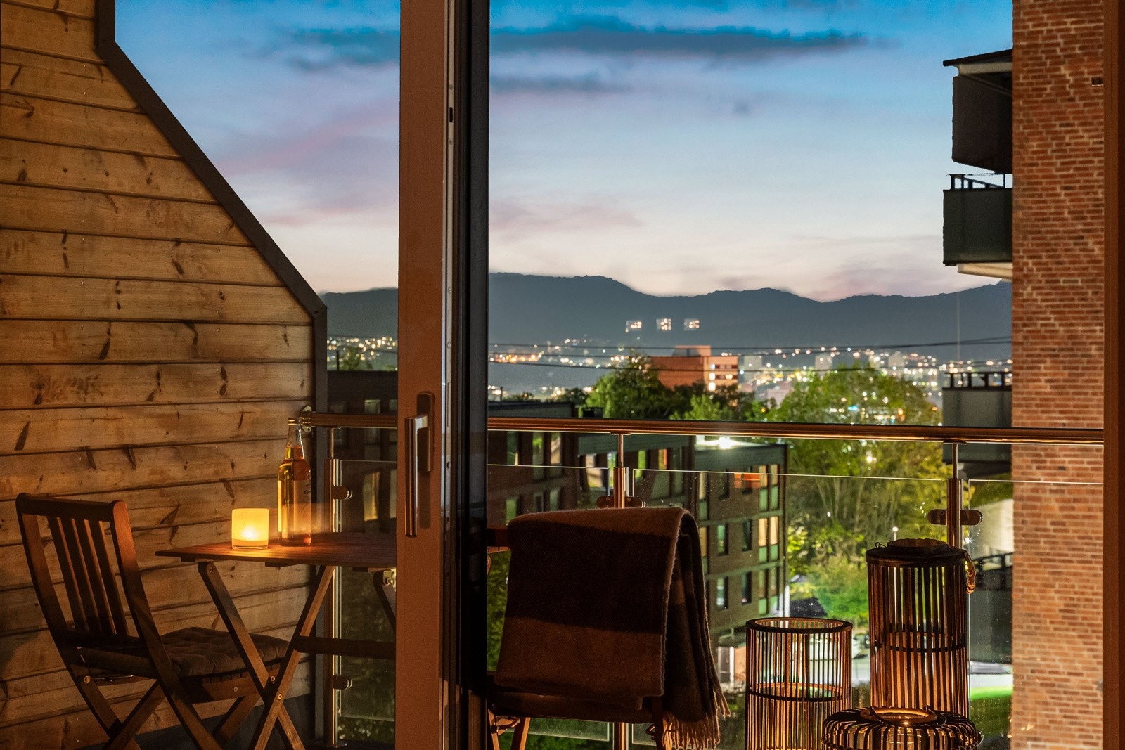 Utsikt på kveldstid Galleribilde