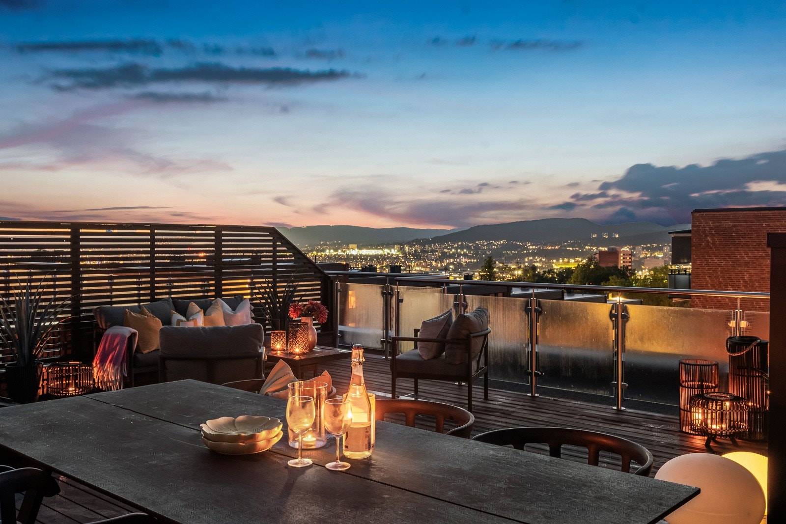 Boligen har kun TG1 vurderinger og gjenværende nybyggaranti Galleribilde