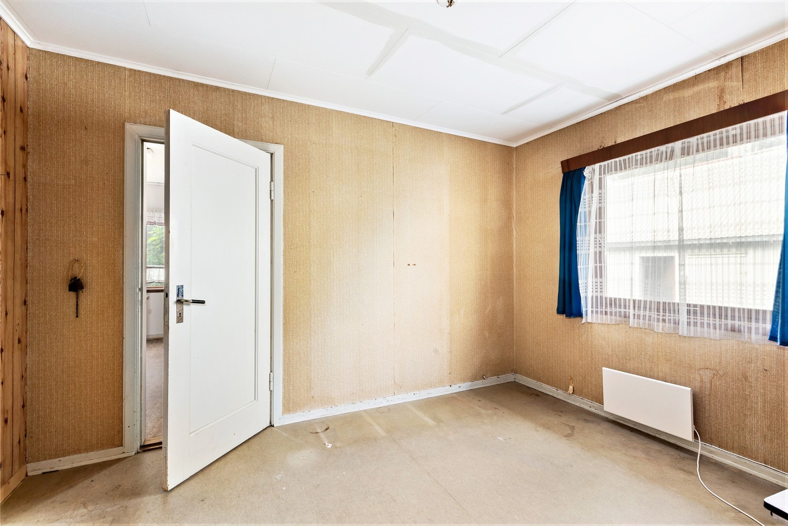 Soverom i 1. etasje på 10 kvm. Galleribilde