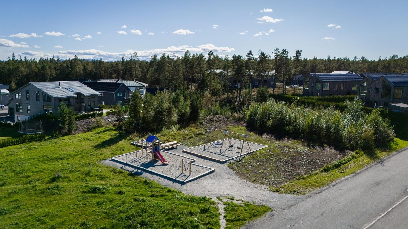 I området finner man flere lekeplasser. Galleribilde