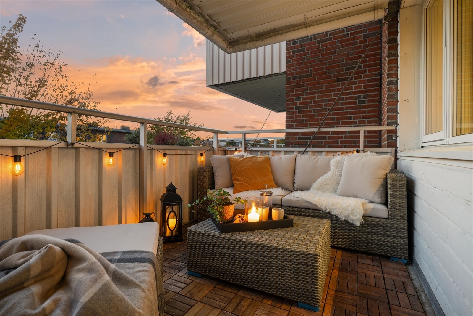 Her kan sene sommerkvelder nytes med venner og familie med noe godt på grillen Galleribilde