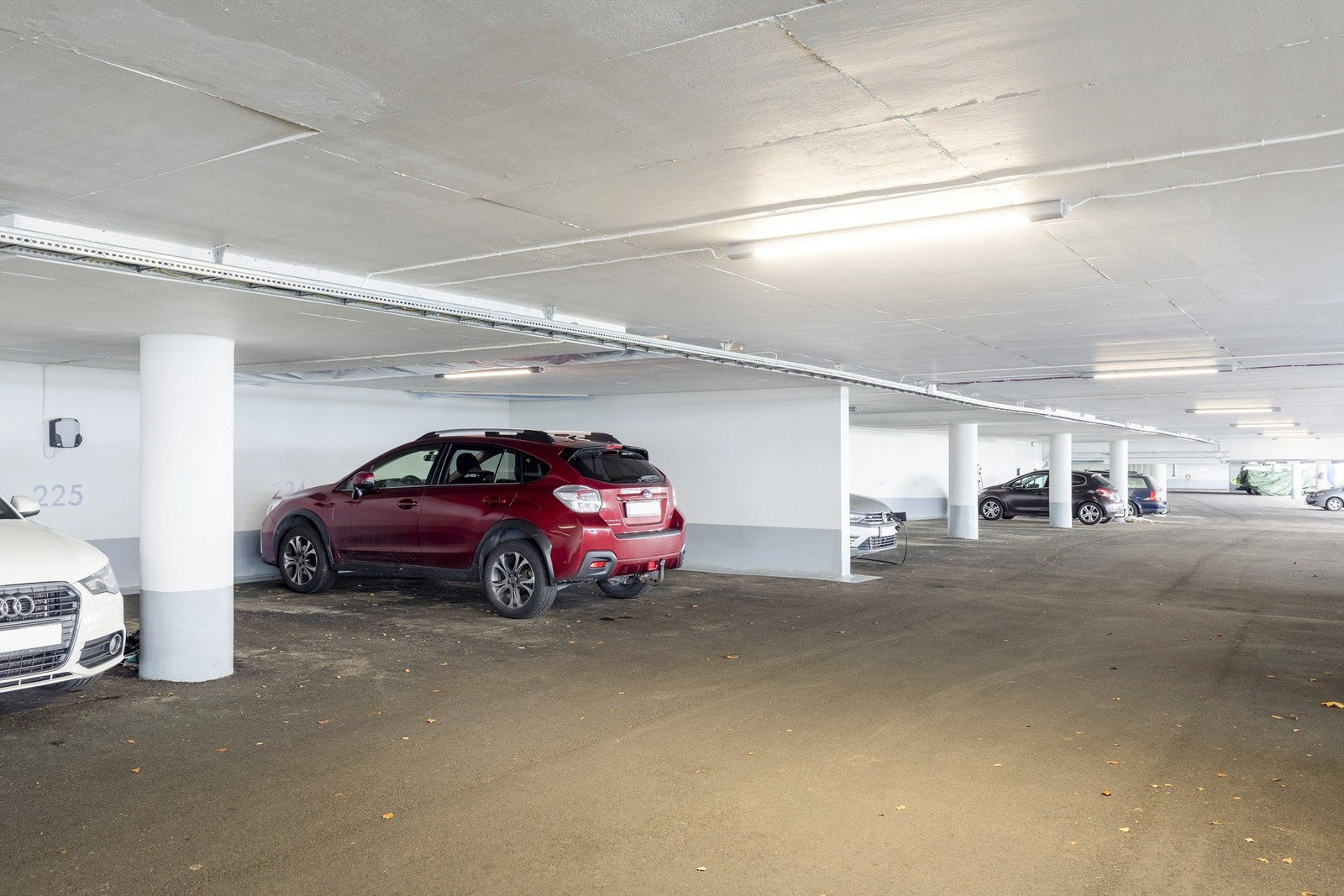 Biloppstillingsplass nr 224 medfølger Galleribilde