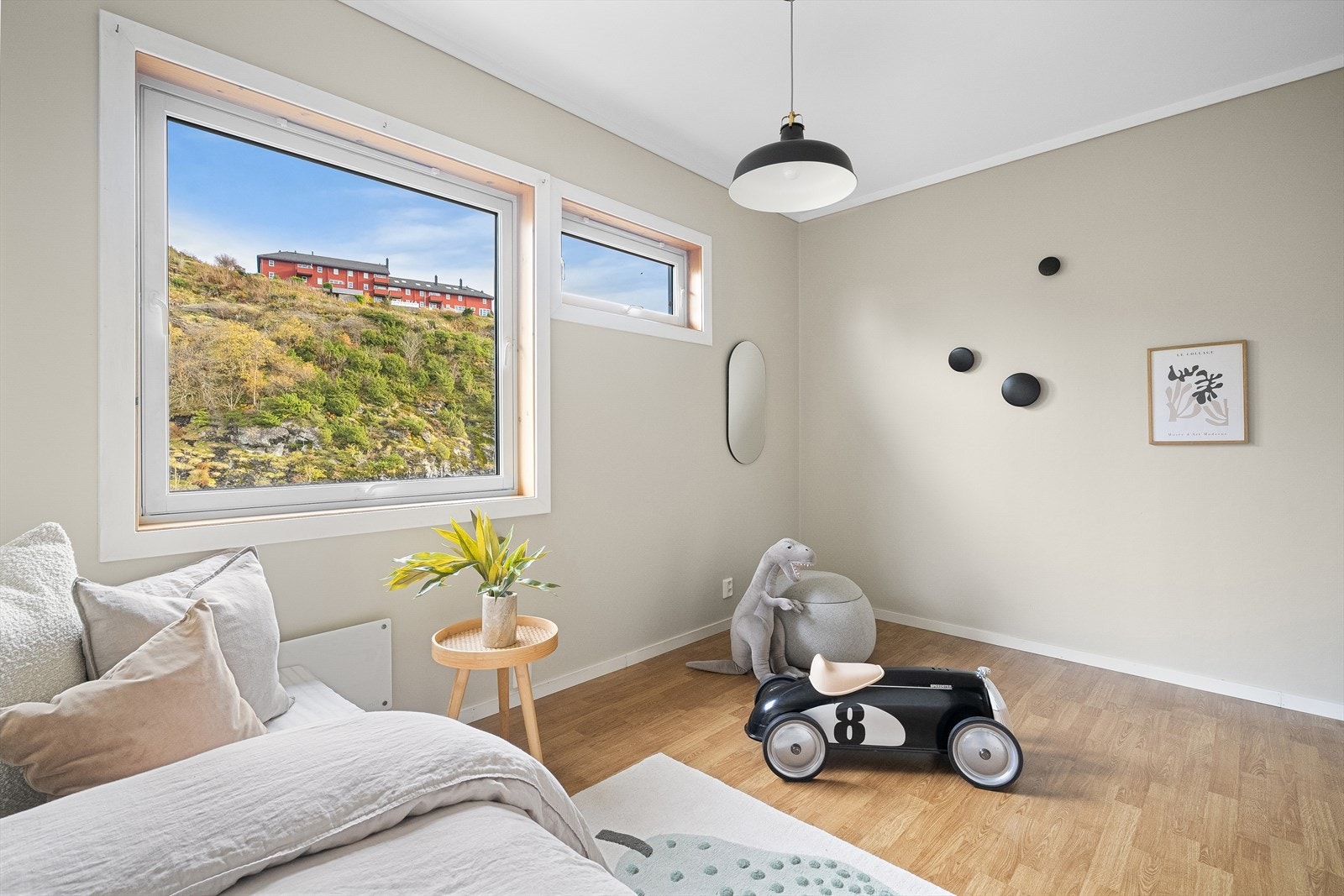 Soverom nr. 2 passer perfekt som barnerom/gjesterom. Galleribilde