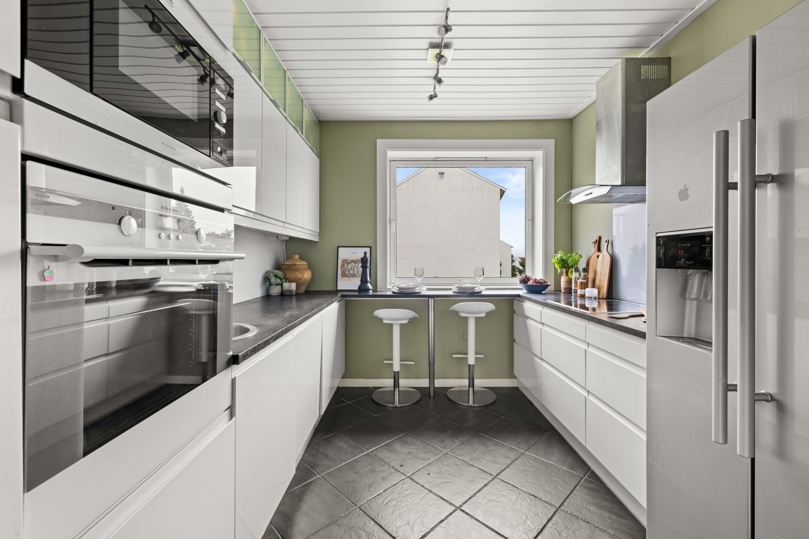 HTH kjøkkeninnredning fra 2012. Galleribilde