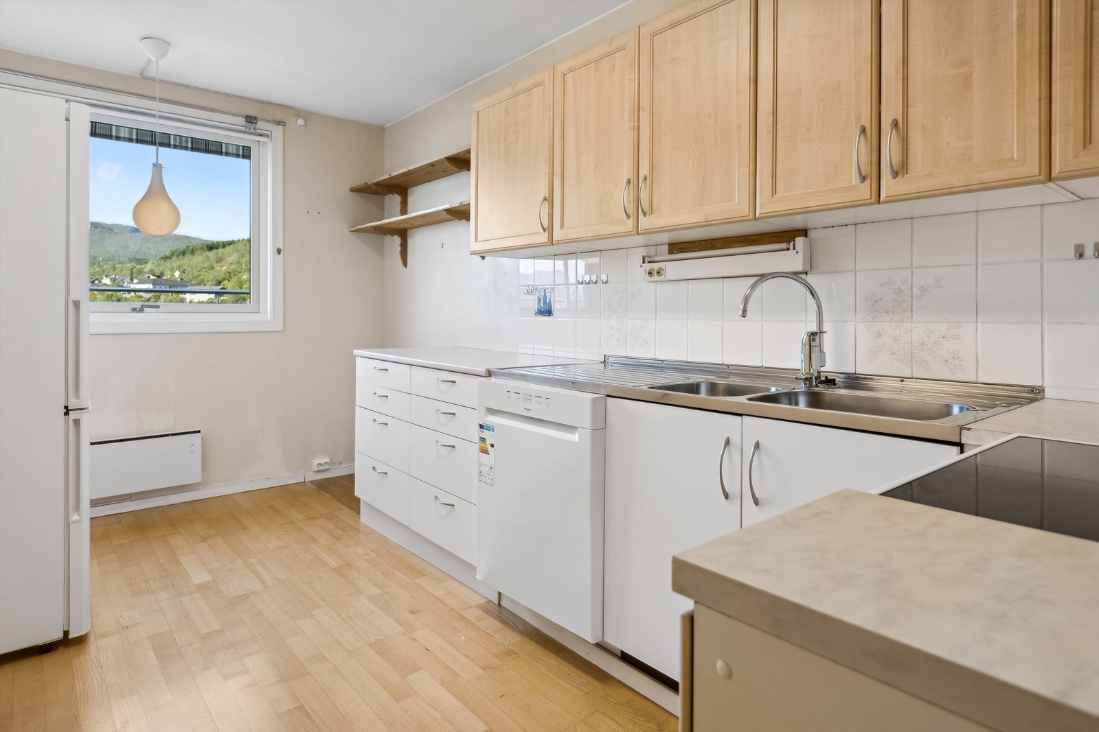 Lyst kjøkken Galleribilde