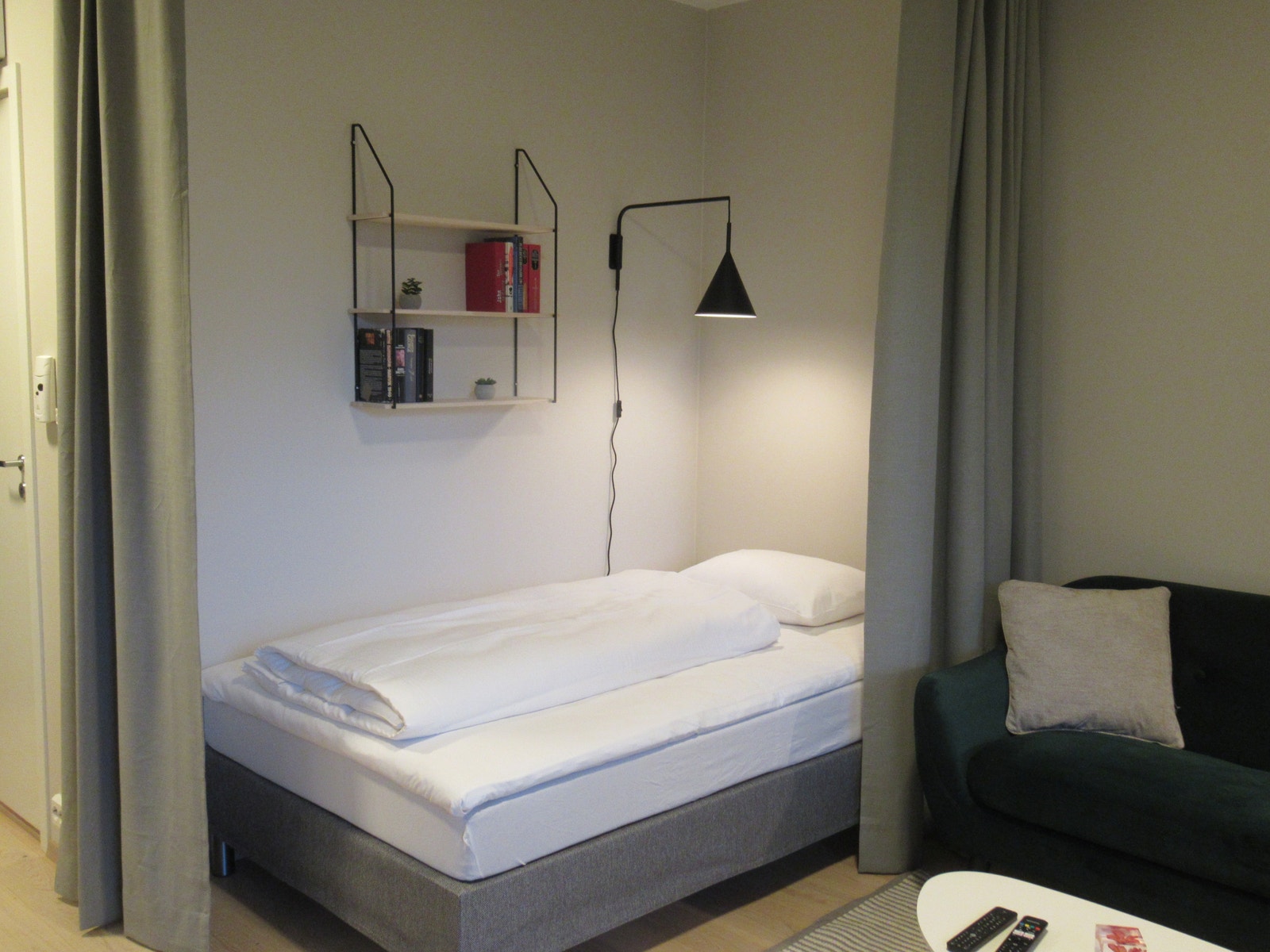 Studio apartment. Galleribilde