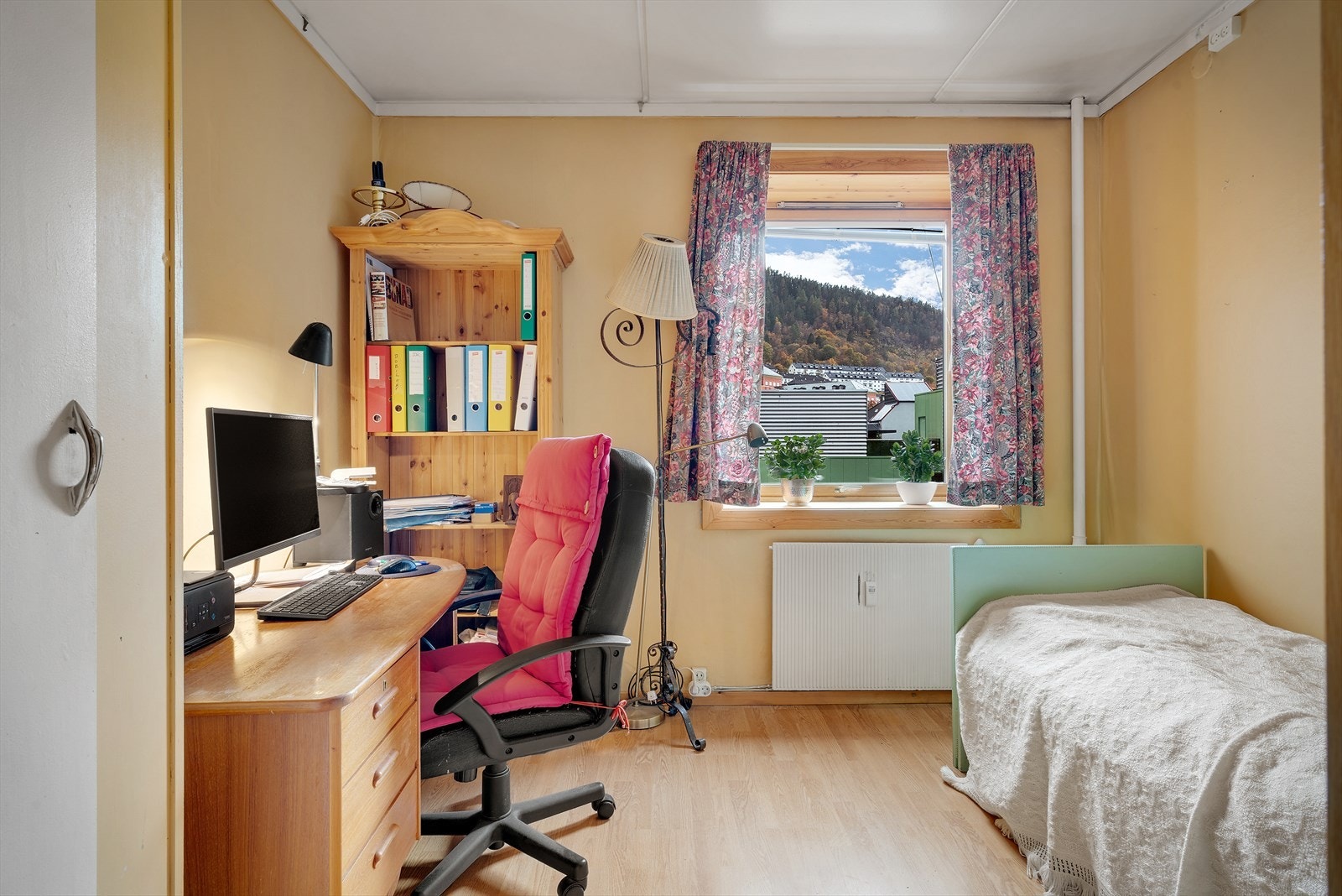 - Soverom 2 måler 8,6m² - Galleribilde