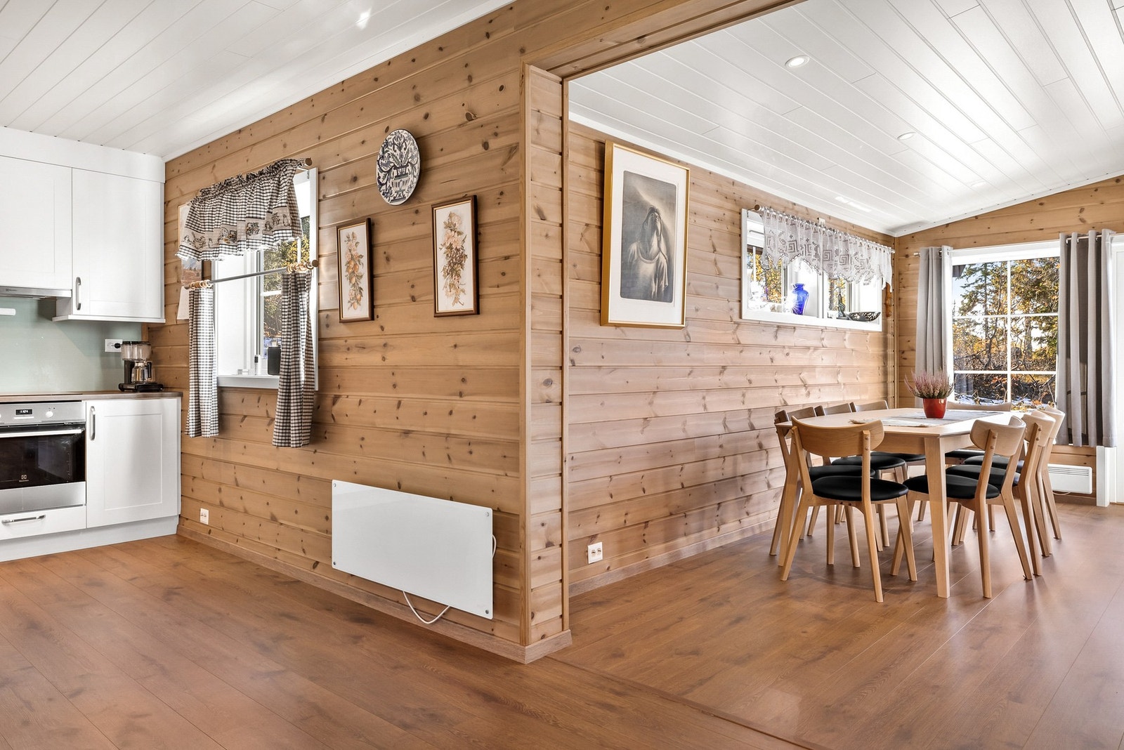 Åpen løsning til kjøkken Galleribilde