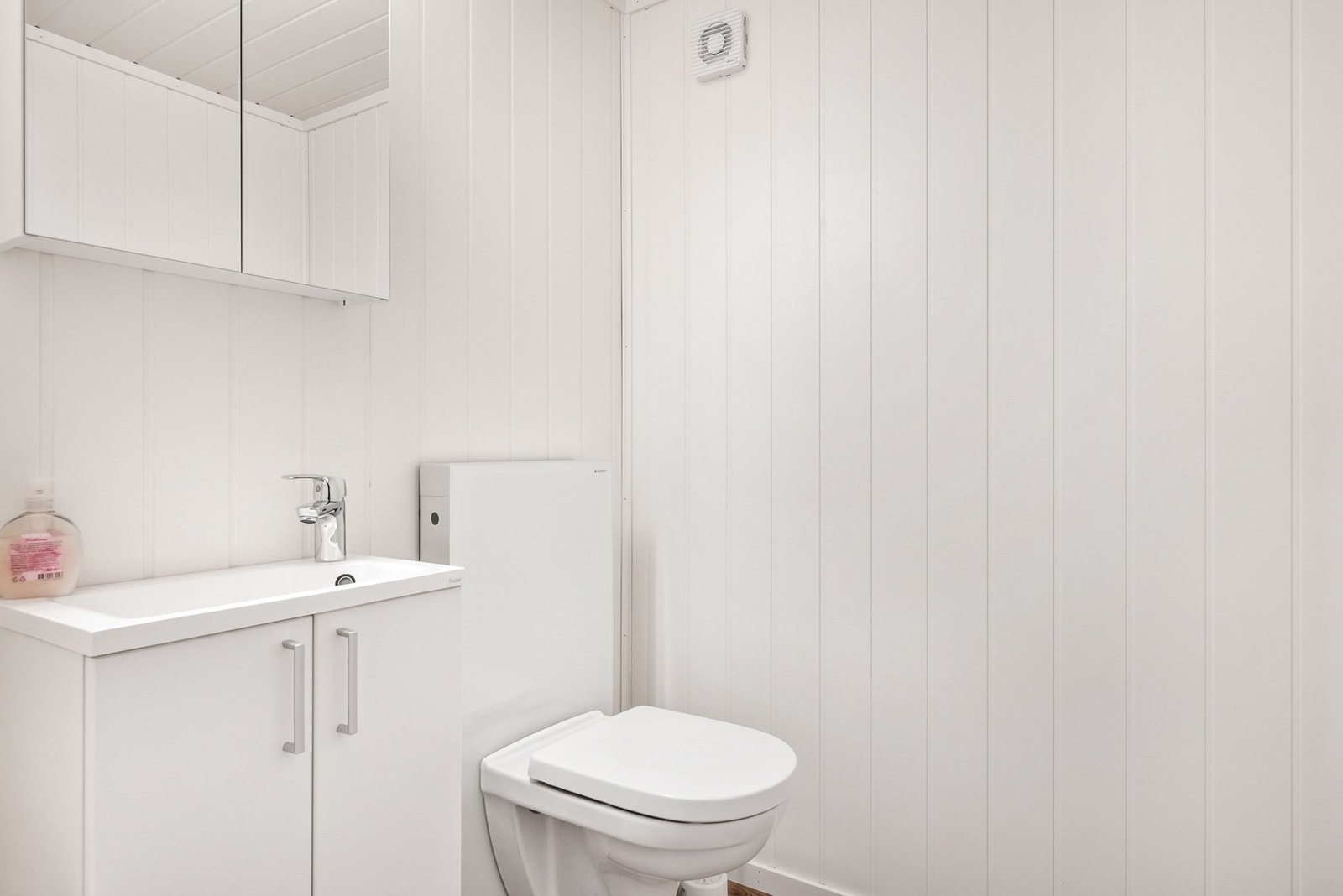 Toalettrommet i 2.etasje ble etablert nytt i 2021 Galleribilde