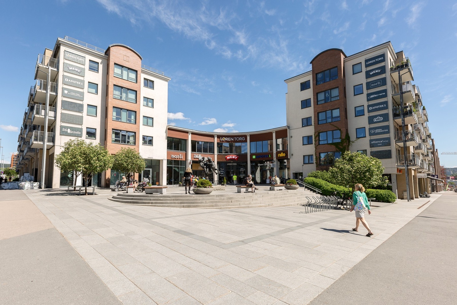 Det er kort vei til Løren Torg. Galleribilde