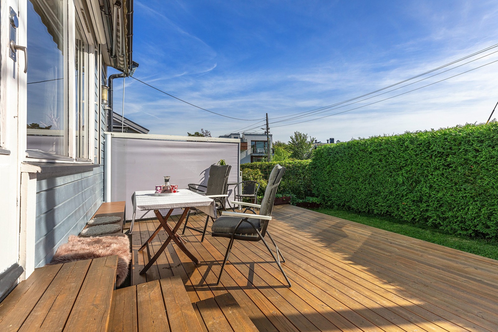 Her kan man nyte solfylte dager. Galleribilde