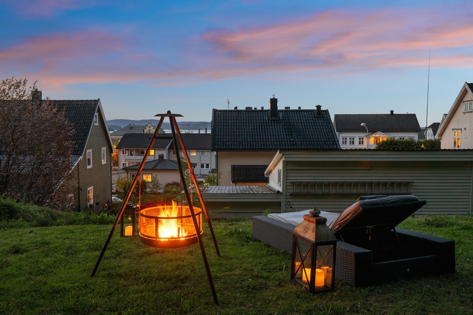 Kveldsfoto fra bålplassen Galleribilde