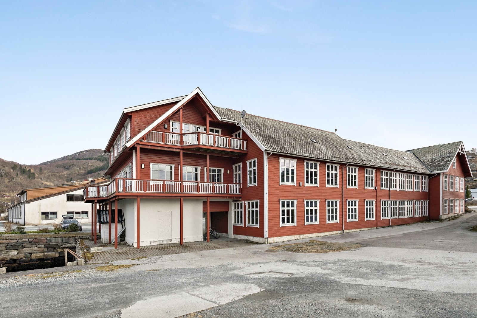 Flott bygg som rommar mykje Galleribilde