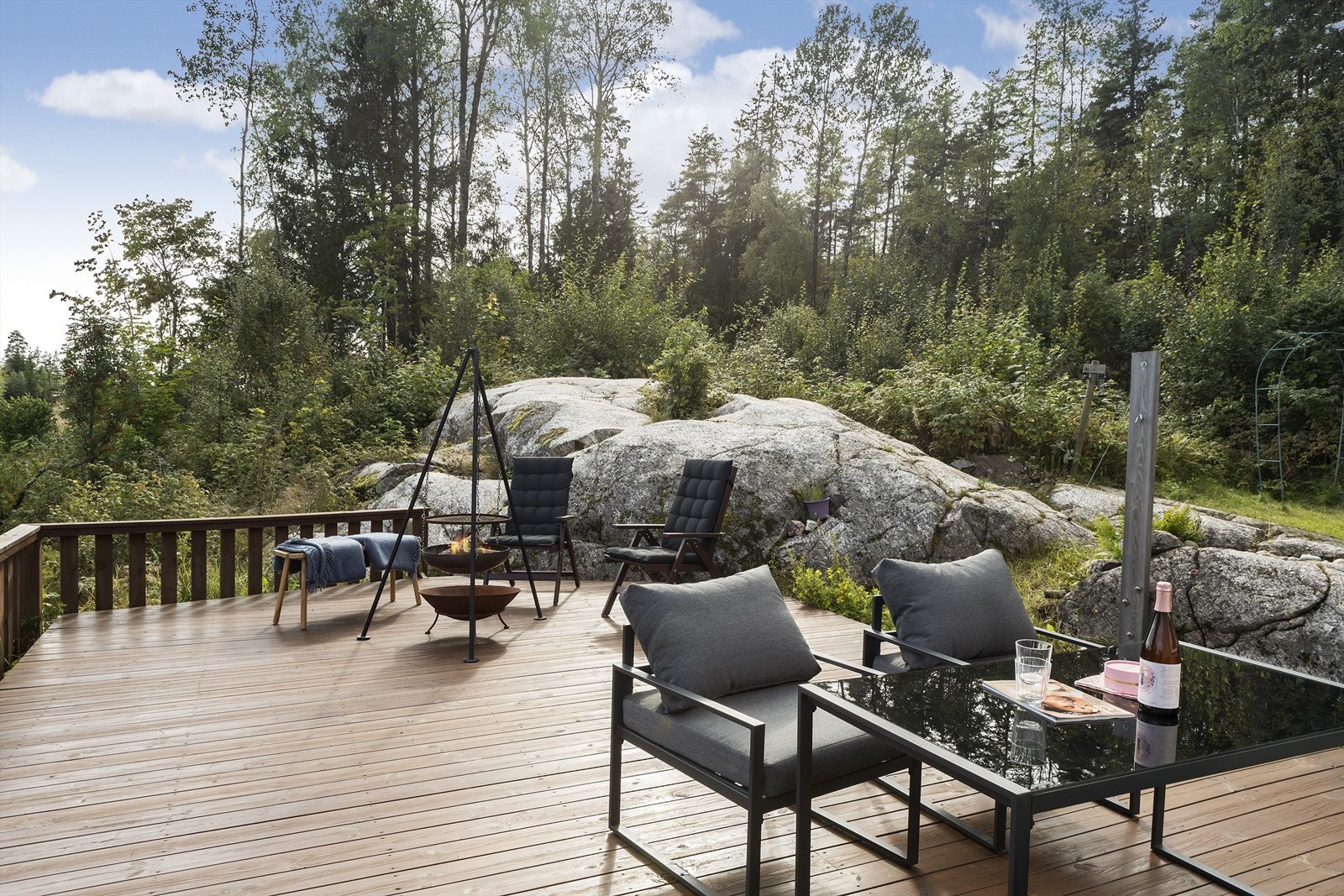 Videre adkomst til terrasse 2 på ca. 32 kvm. Galleribilde