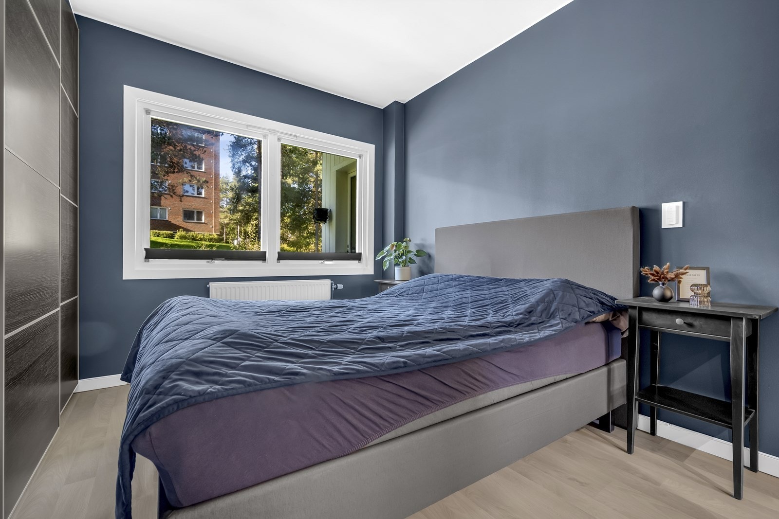 Rommet er vendt ut mot rolige omgivelser. Galleribilde