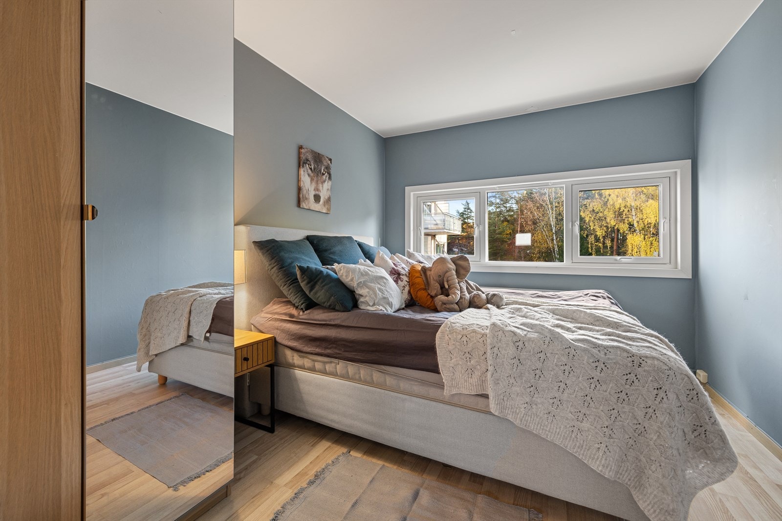 Soverommet vender ut mot rolige omgivelser Galleribilde