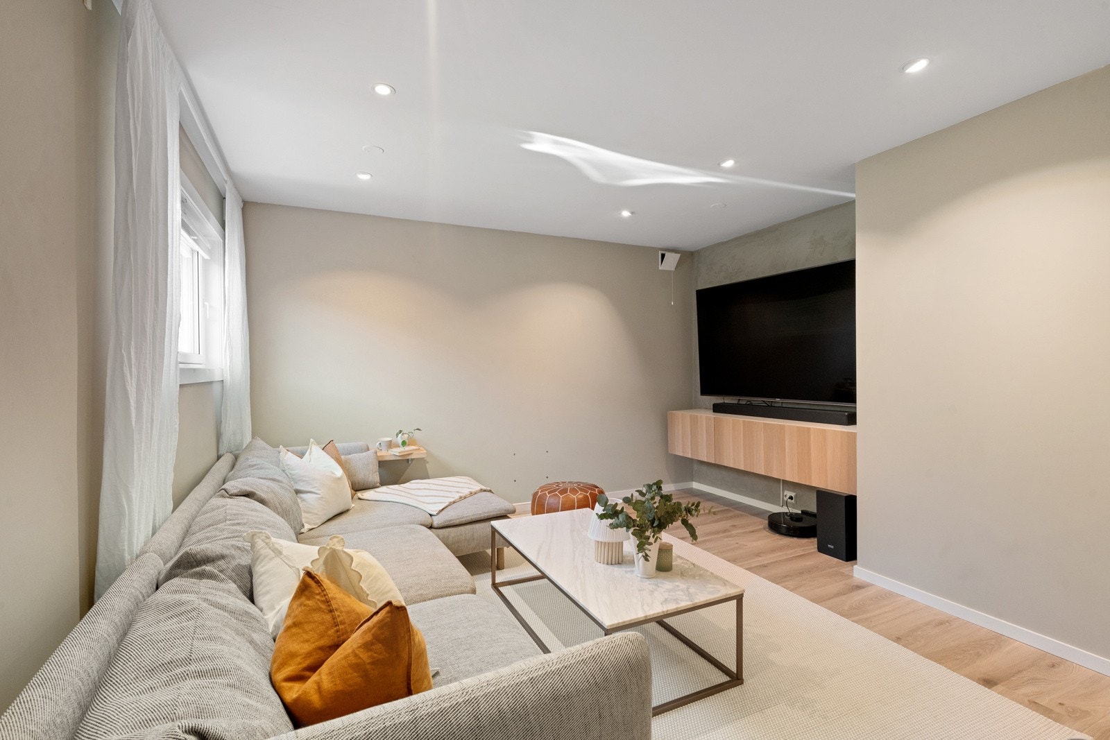 Kjellerstue - ikke omsøkt, opprinnelig bod/sportbod. Galleribilde