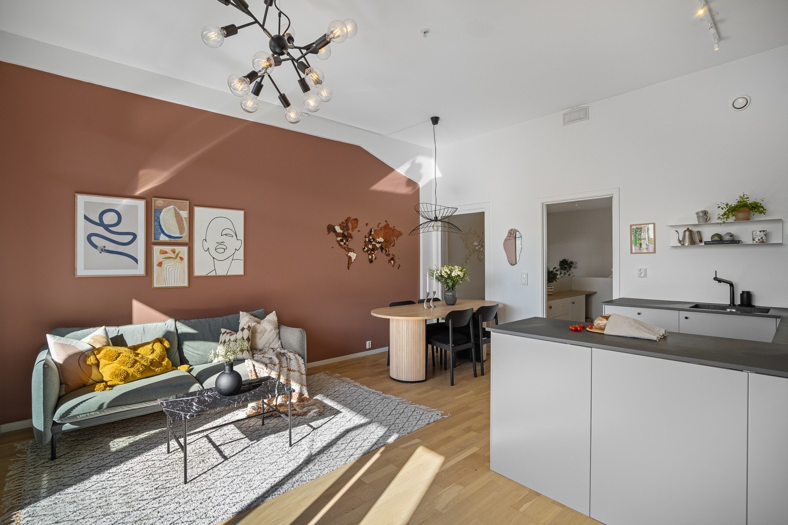 Stue/kjøkken. Galleribilde