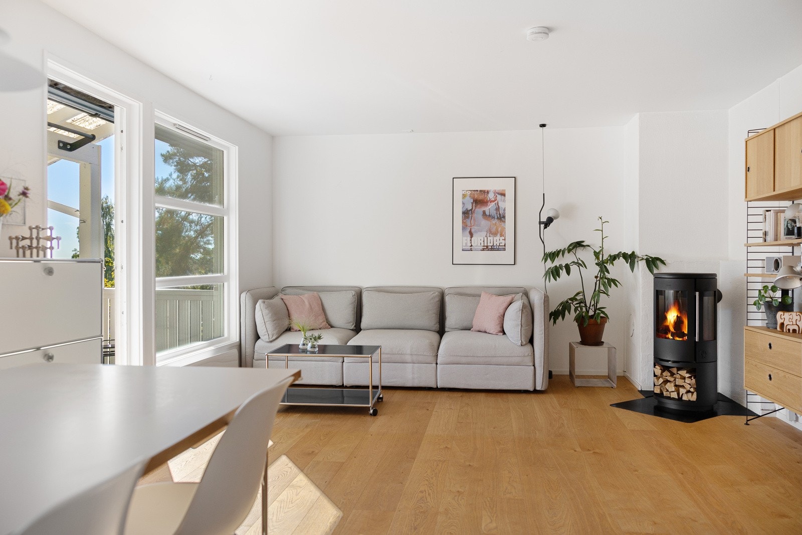 Leiligheten holder en gjennomgående moderne standard. Galleribilde