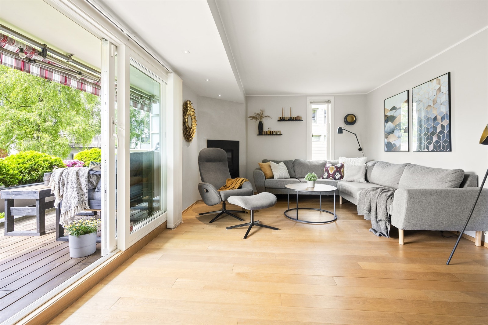 Dette er en flott familiebolig med populær beliggenhet på Høybråten. Galleribilde