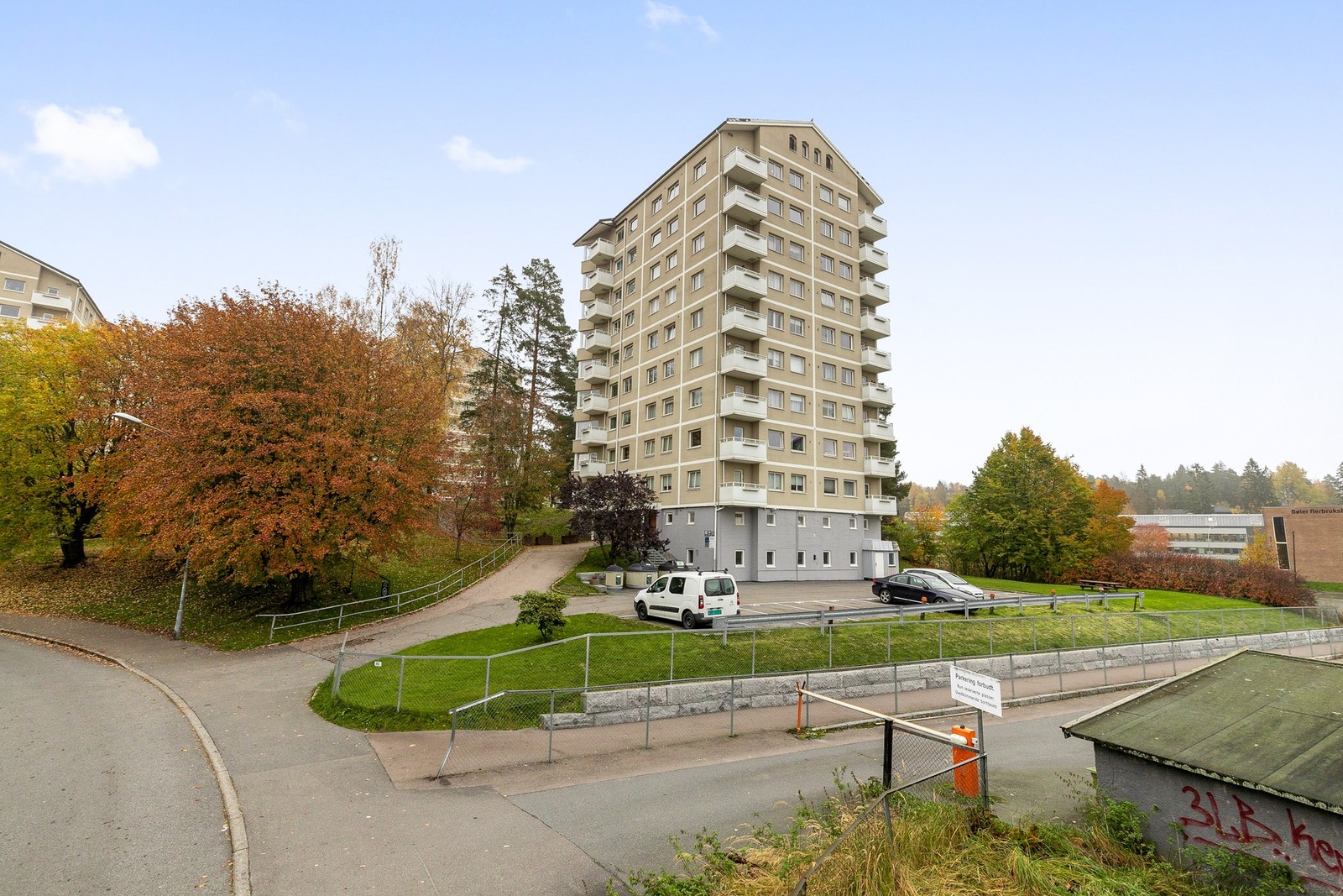 Fasade, leiligheten ligger i 3 etg. Galleribilde