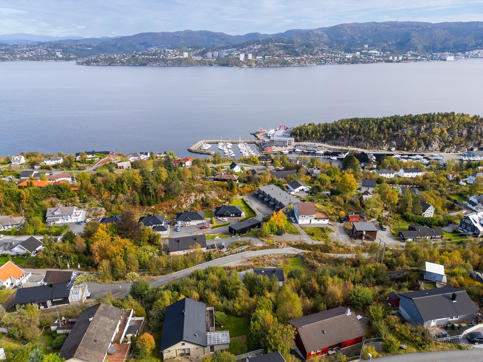 Nydelig og vidstrakt sjøutsikt i området. Galleribilde