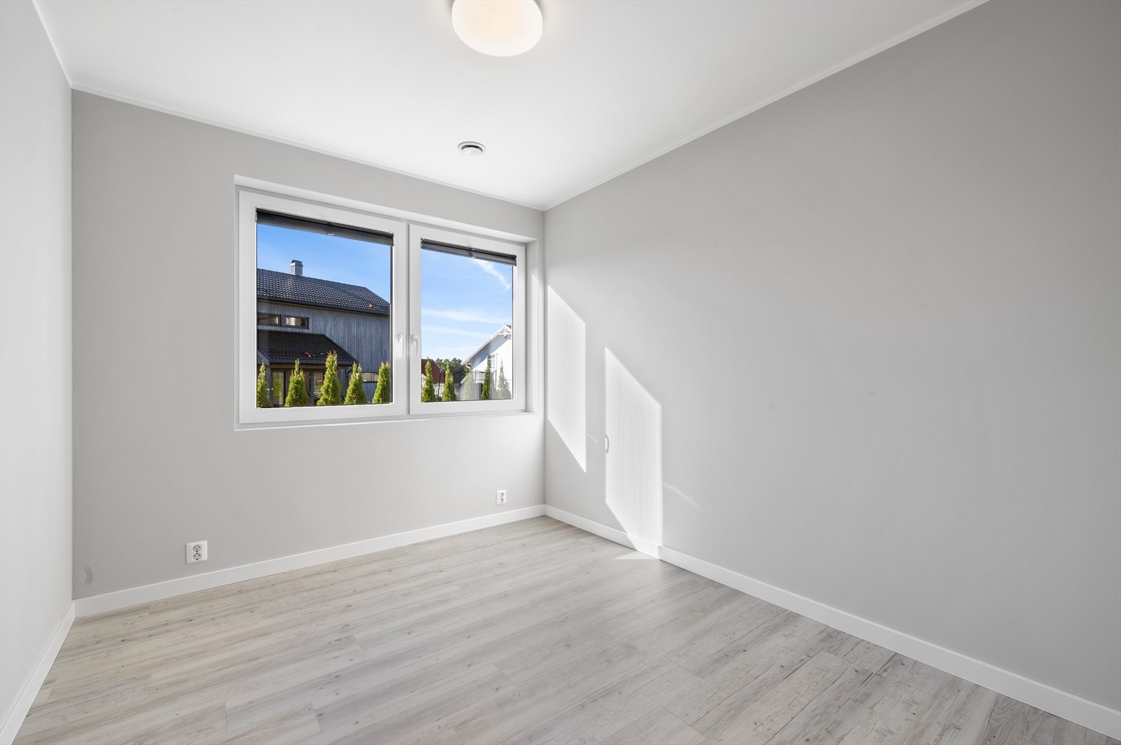 Soverom 1 i 1.etasje Galleribilde